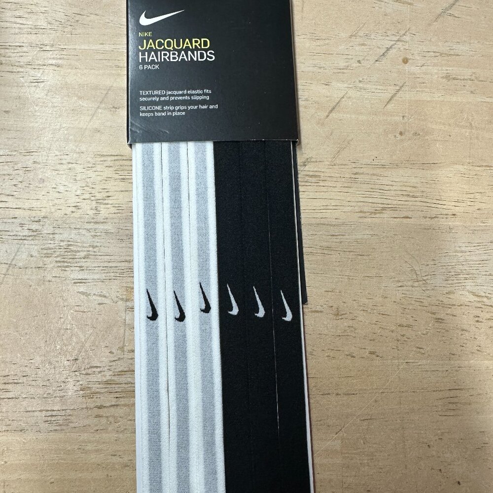 Nike Stretchy Headbands 6 Pack Hairbands Black, White/Grey New in Package